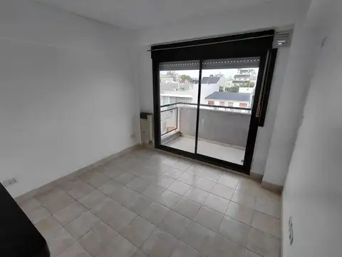 Monoambiente EXCELENTE DISTRIBUCION  