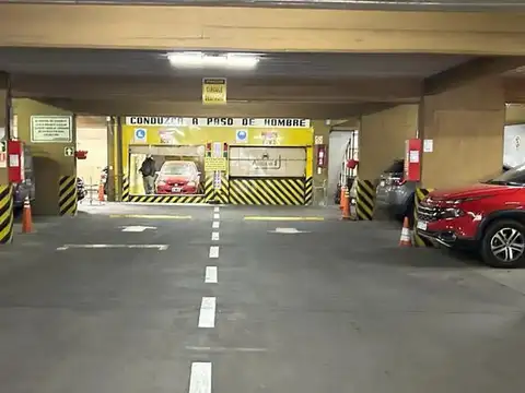 Cochera en venta en centro -  rosario