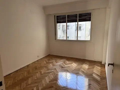 Departamento 5 ambientes con 3 baños
