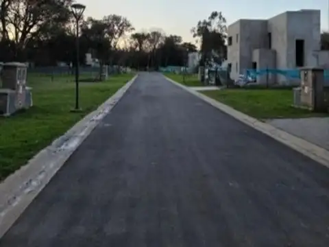 Terreno en Venta en El Talar, USD 85.000