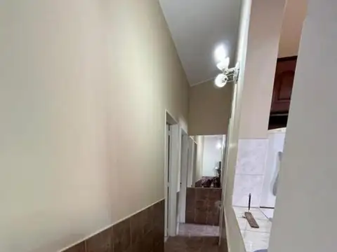 Casa en Venta con 5 cocheras