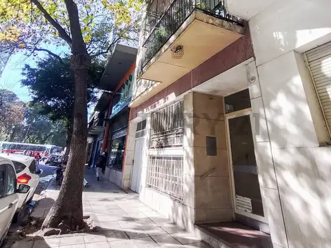 Humboldt 2400, Piso 1