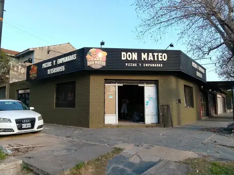 Local comercial en esquina 