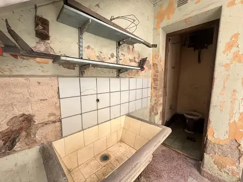 Depto Tipo Casa 6 ambientes con 2 baños