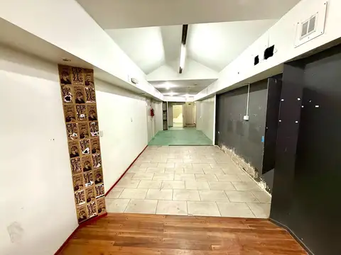 Local en Alquiler 40 años