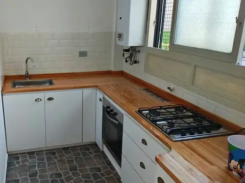 ALQUILER DPTO 2 AMB CHACARITA BALCÓN LUMINOSO 