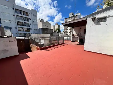 Venta PH 3/4 amb Terraza Patio Stos Lugares S/Exp