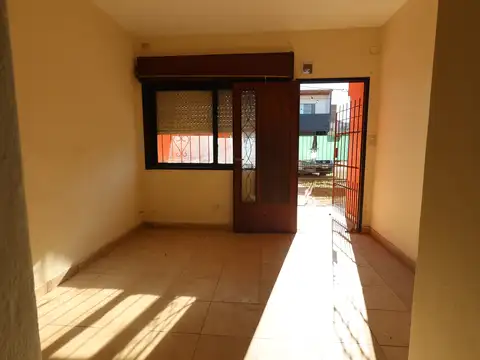 Departamento tipo casa en venta en San Miguel