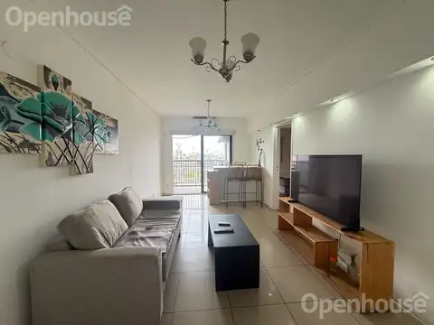 Departamento en Ciudadela 4 Ambientes con Balcon, Impecable estado .
