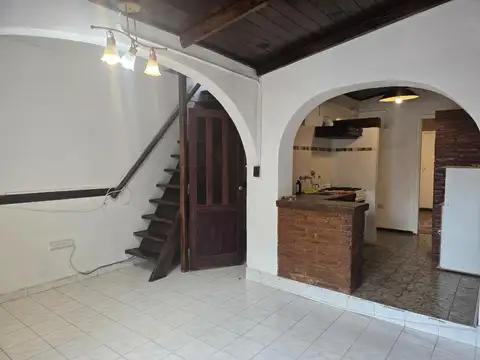 Depto Tipo Casa en Venta de 2 dormitorios