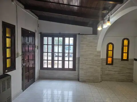 CASA PH 3 AMBIENTES . APTA CRÉDITO. CON TERRAZA PROPIA
