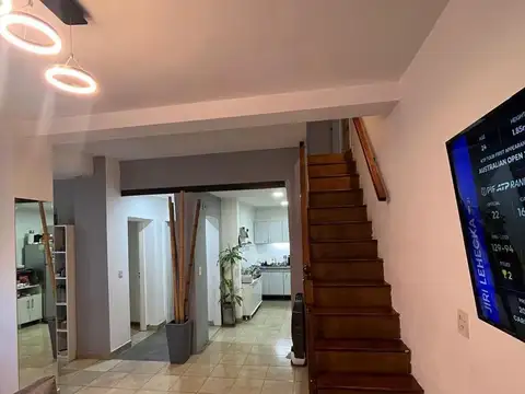 Casa 3 ambientes con 2 baños