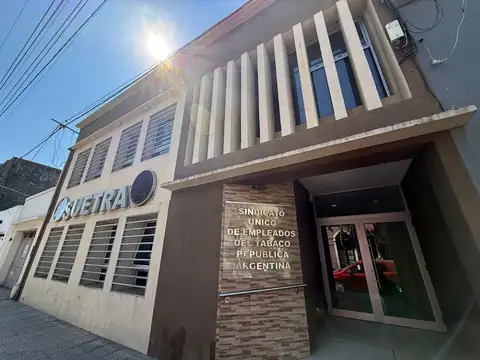Oficinas y salon de eventos en el centro de goya