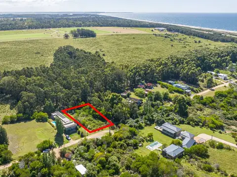 Lote de 1500 m2 en venta en San Vicente 600