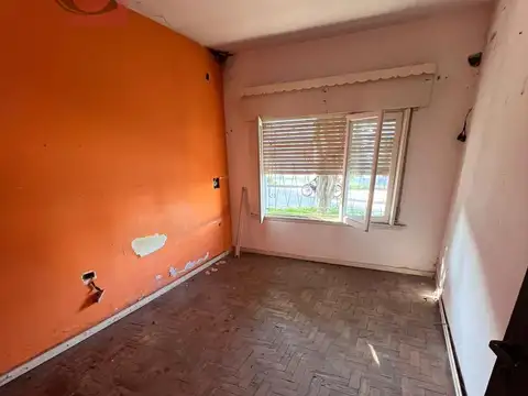 Depto Tipo Casa en Venta de 2 ambientes