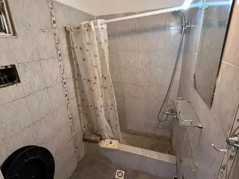 Depto Tipo Casa en Venta en Lanus Oeste, USD 35.000