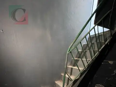 Depto Tipo Casa 2 ambientes con 1 baño