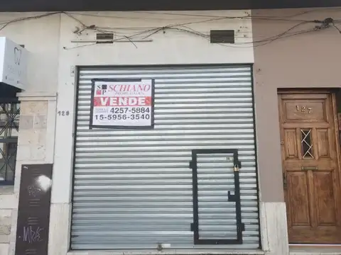 LOCAL COMERCIAL SOBRE Av. LAMADRID  AMETROS DE VICENTE LOPEZ.