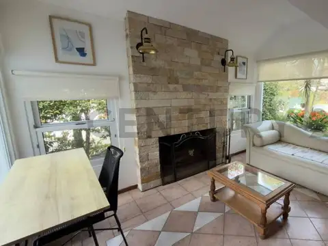Casa en Venta en Barrio El Carmen, USD 330.000