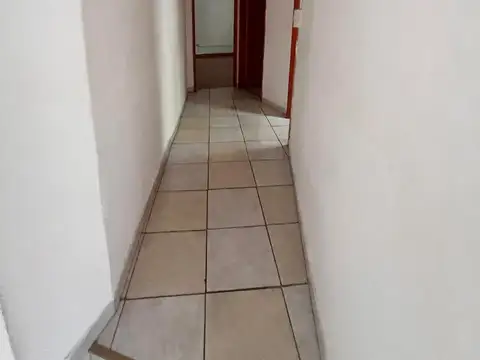 Departamento tipo casa en alquiler en Remedios De Escalada