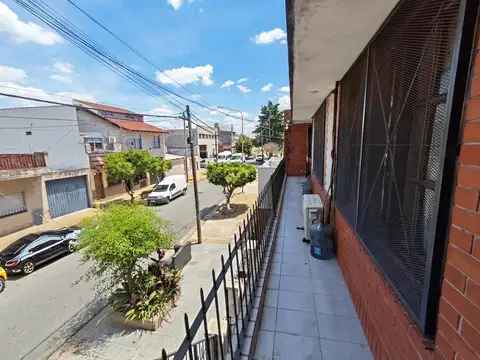 Las Heras  al 4600