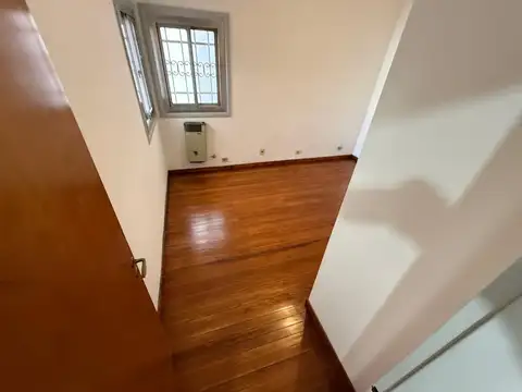 Casa en Alquiler 40 años