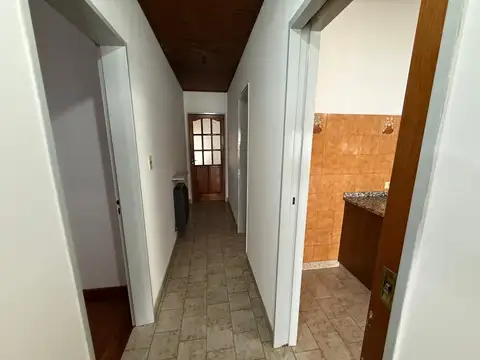 Casa en Alquiler en Villa Adelina, $ 1.500.000