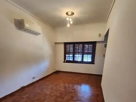 Casa en Venta en Bernal, USD 140.000