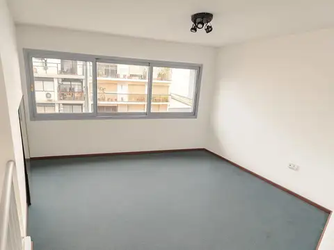 Oficina en Alquiler en Belgrano C, $ 650.000