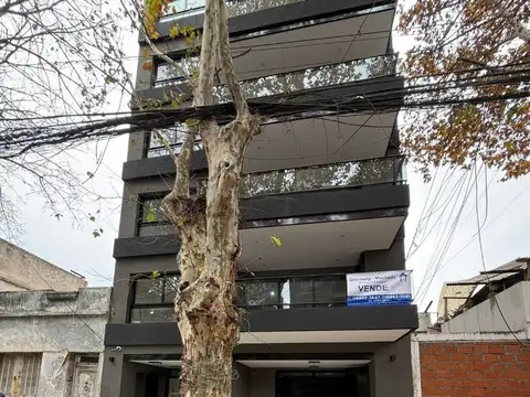 3 AMBIENTES A ESTRENAR CFTE BALCON-PARRILA PPIA BÑO y TOILET