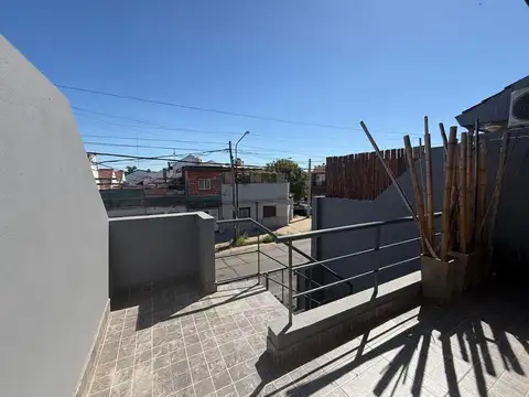 DEPARTAMENTO 3 AMBIENTES BALCON ATERRAZADO LAVADER