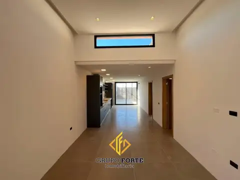 Casa en Venta en Manantiales 2, Countries y Barrios Cerrados en Cordoba