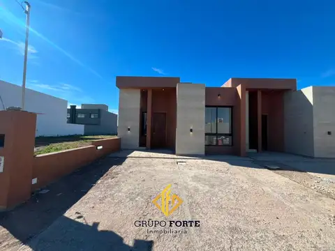 Casa en Venta en Manantiales 2, USD 150.000
