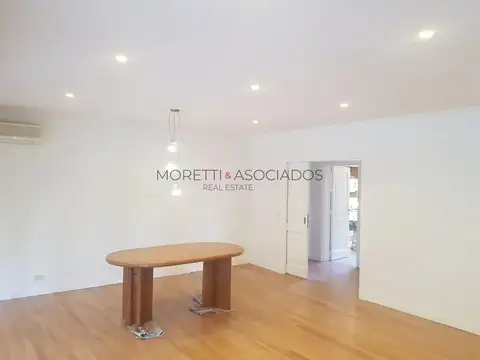 Casa en Alquiler de 4 dormitorios