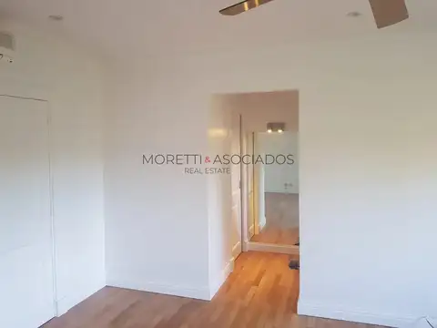 Casa 6 ambientes con 5 baños