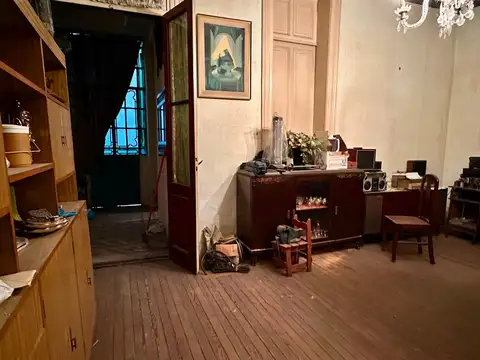 Depto Tipo Casa en Venta de 5 dormitorios