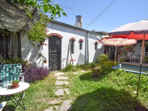 Venta 3 Casas con Gran Terreno 413 m.a refaccionar