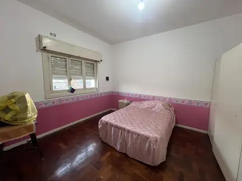 Depto Tipo Casa en Venta en Ramos Mejía, USD 69.000