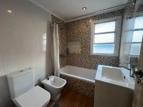 Depto Tipo Casa en Venta de 2 dormitorios