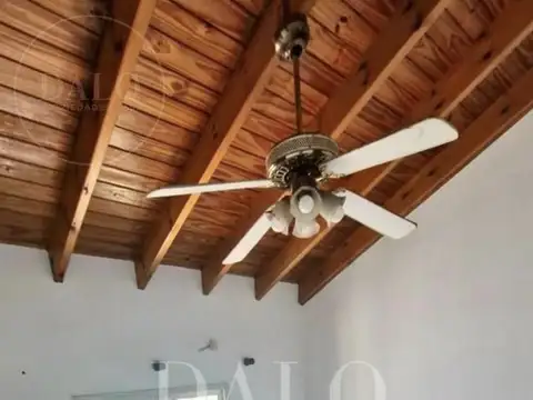 Casa Triplex  en Venta en Quilmes Oeste, Quilmes, G.B.A. Zona Sur