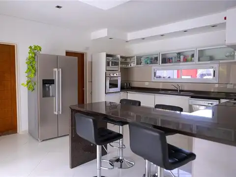 Casa en Venta en San Vicente, USD 260.000