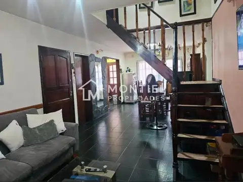 Casa en Venta en El Palomar, USD 99.000