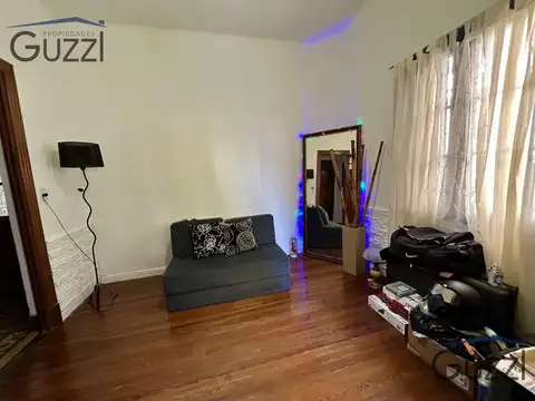 Casa 6 ambientes con 3 baños