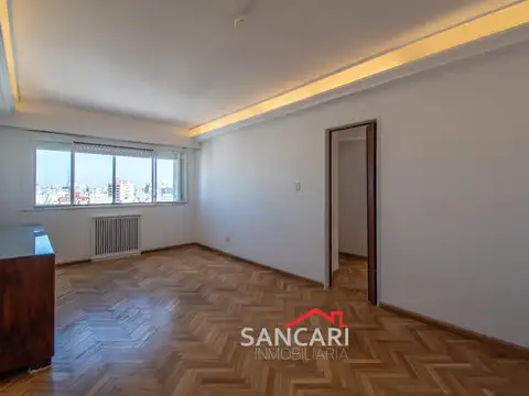 Departamento de 3 ambientes con dependencia en Almagro
