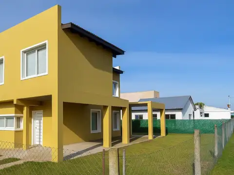 Venta Casa 4 Ambientes B. San Patricio A Estrenar