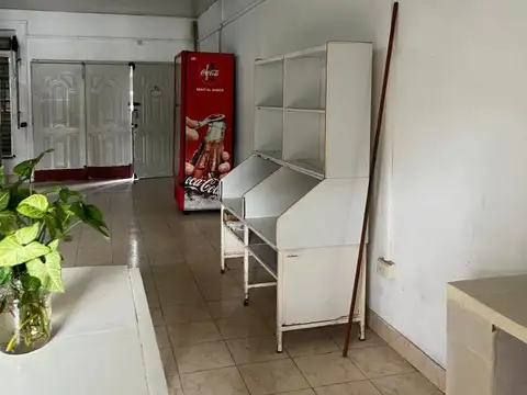 Local en Venta en Campana, USD 100.000