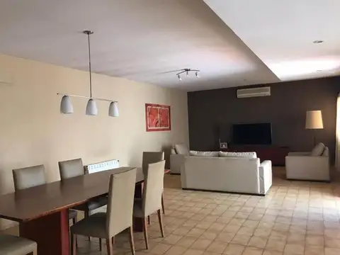 Casa en Barrio Bella Vista