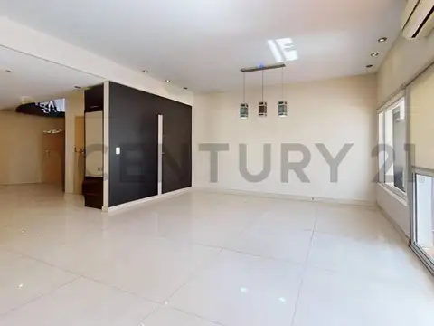 Casa en Venta en Mataderos, USD 320.000