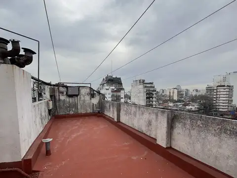 Treinta Y Tres Orientales 1000, Piso 2