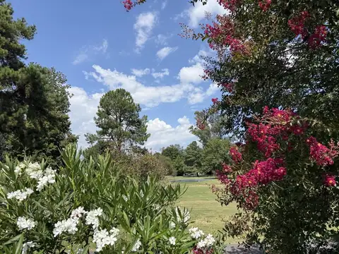 Casa de 4 ambientes en CC Los Horneros